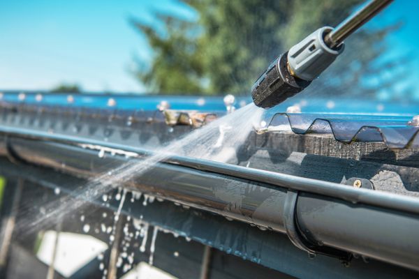 Cost of Gutter Pressure Washing in Oxnard
