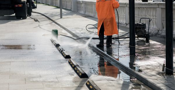 Parking Lot Pressure Washing in Oxnard