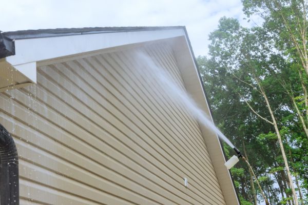 Cost of Siding Cleaning Service in Oxnard