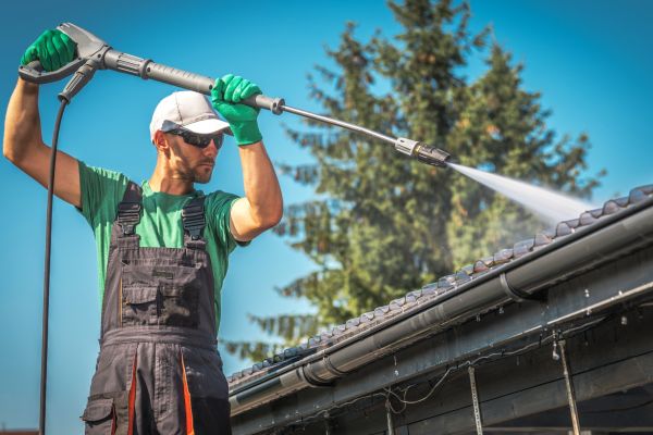 Cost of Gutter Jetting in Oxnard