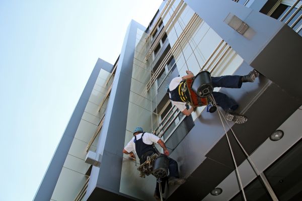 Cost of Condo Exterior Cleaning in Oxnard
